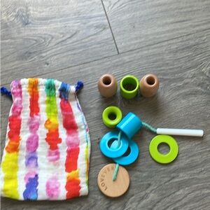 Lovevery threading bead set